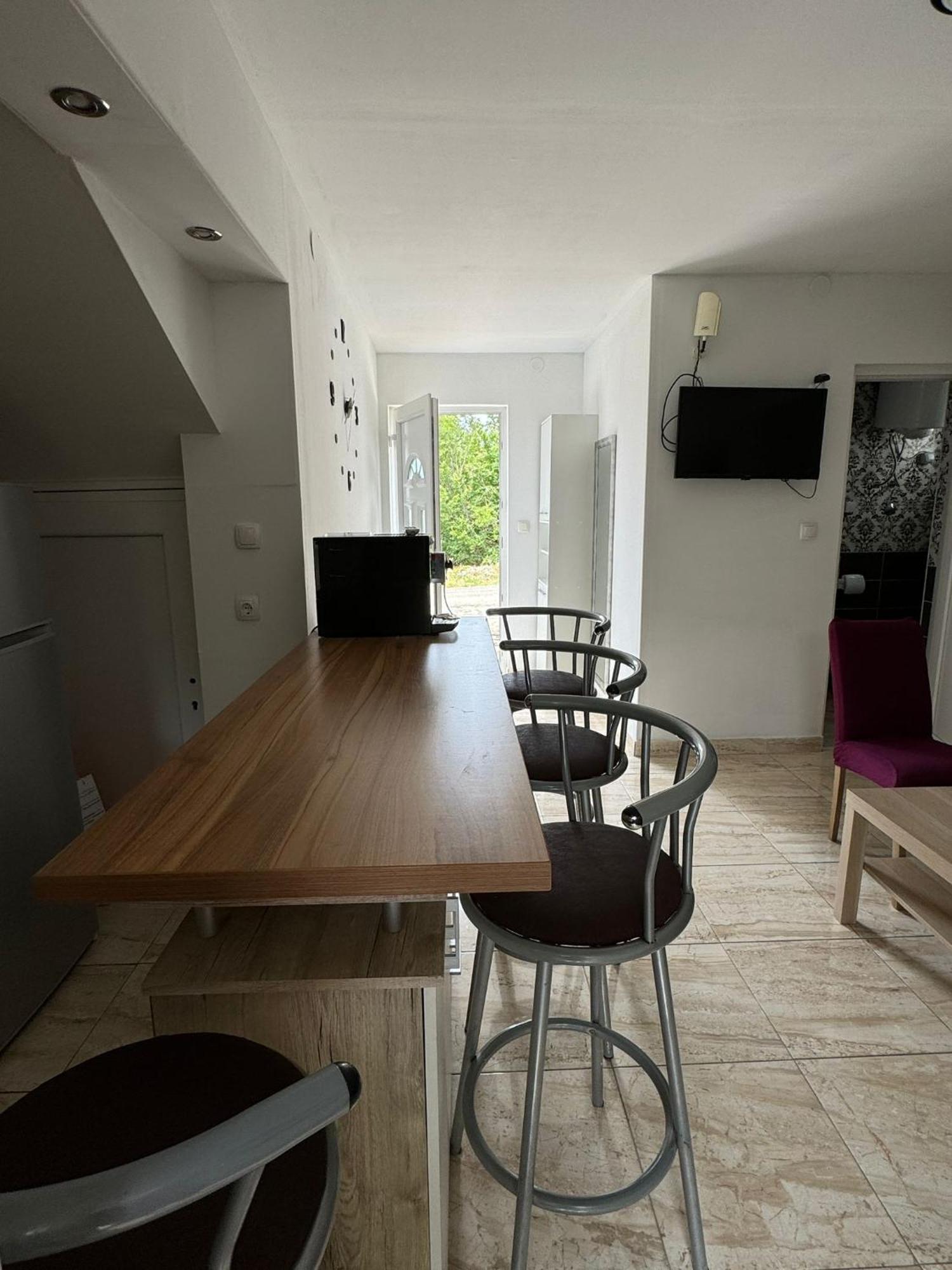 Studio Apartments Mt Smrika Ngoại thất bức ảnh