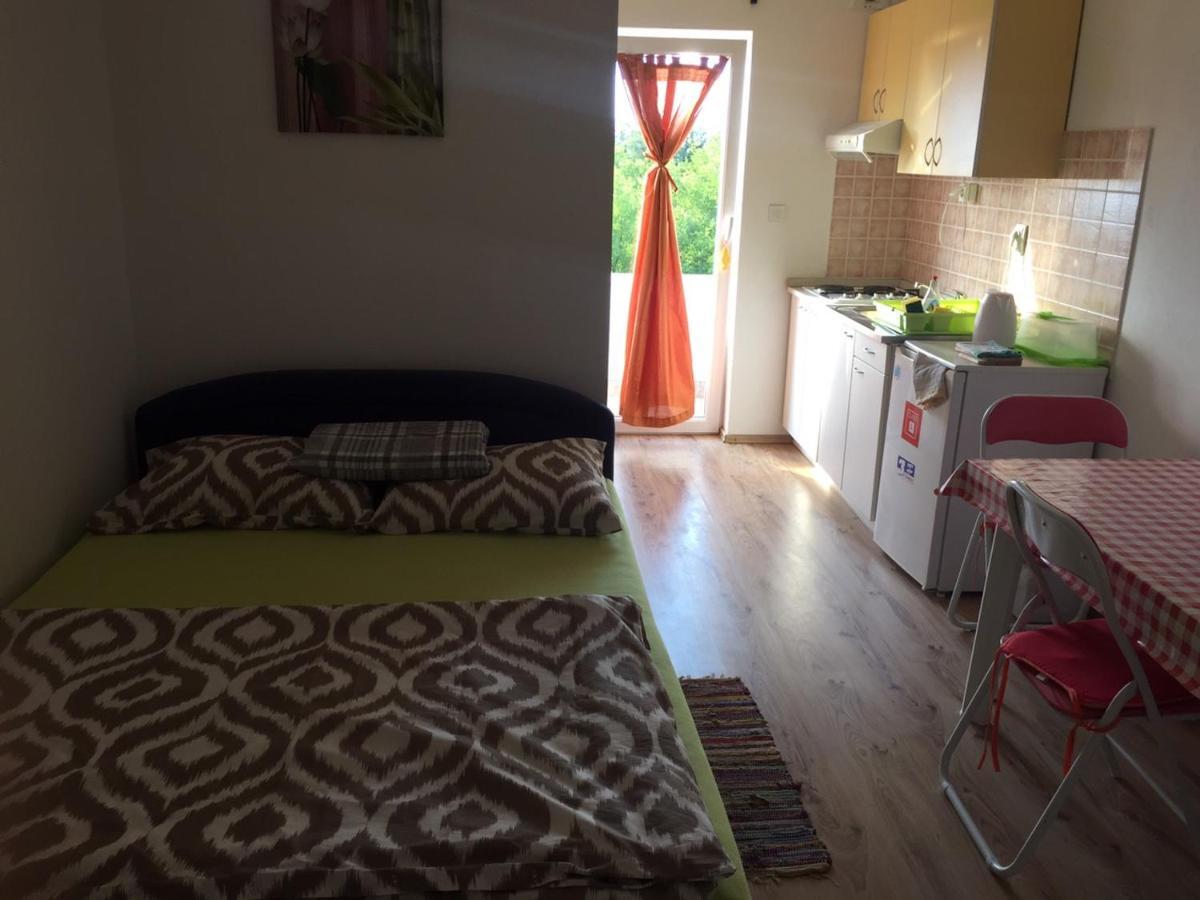 Studio Apartments Mt Smrika Ngoại thất bức ảnh